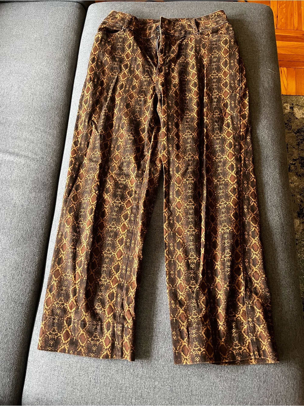 Bagatelle High Rise Crop Wide Leg Snake Pants Women size 6 Stretch Cotton Twill